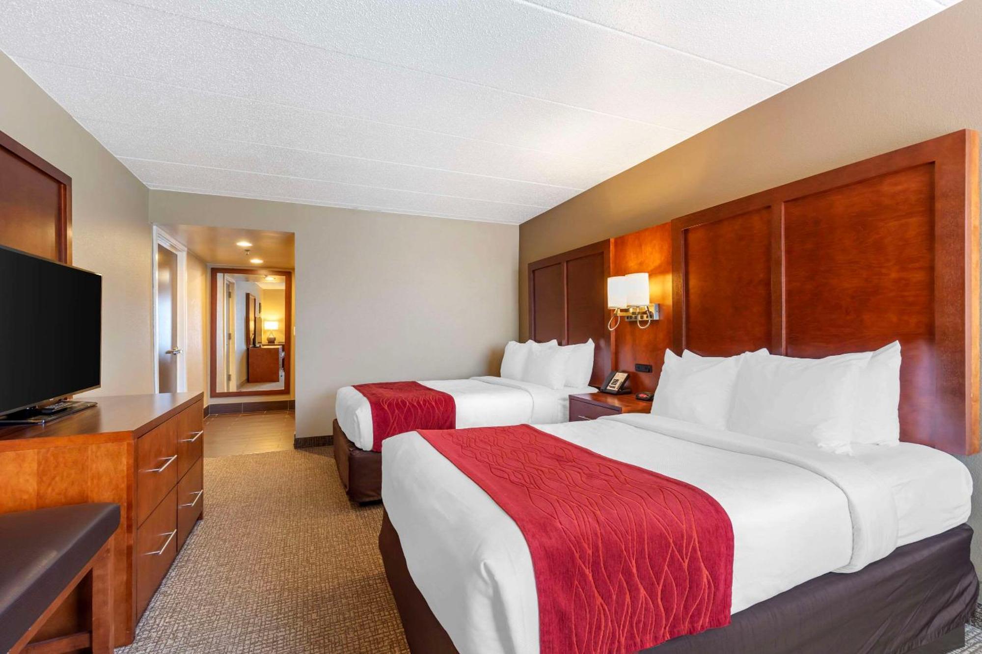 Comfort Inn & Suites Абърдийн Екстериор снимка
