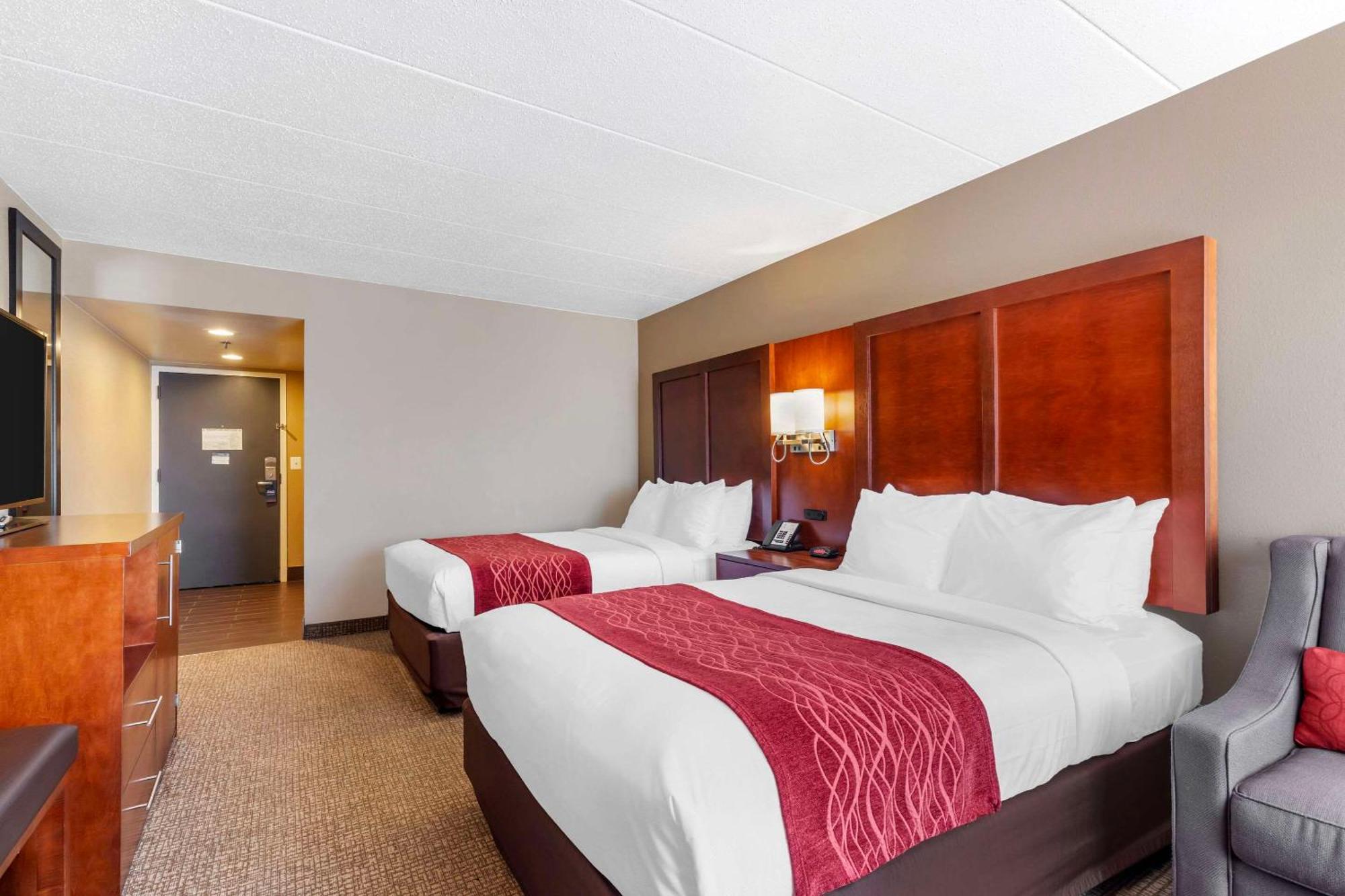 Comfort Inn & Suites Абърдийн Екстериор снимка