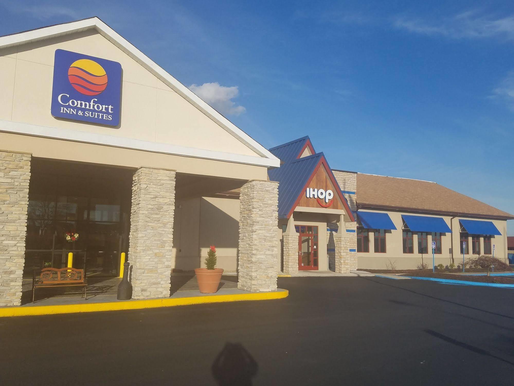 Comfort Inn & Suites Абърдийн Екстериор снимка